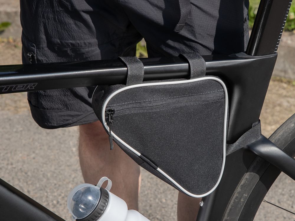 Велосумка на раму BikeLine Mini, черная с белым фото 6