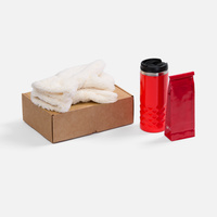 красный